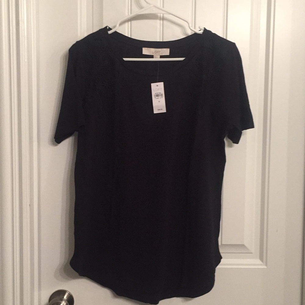 NWT Loft t-shirt with lace embellishment